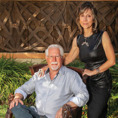 Success in Love & Art                                                           How Creative Couples in Jacksonville Achieve Both